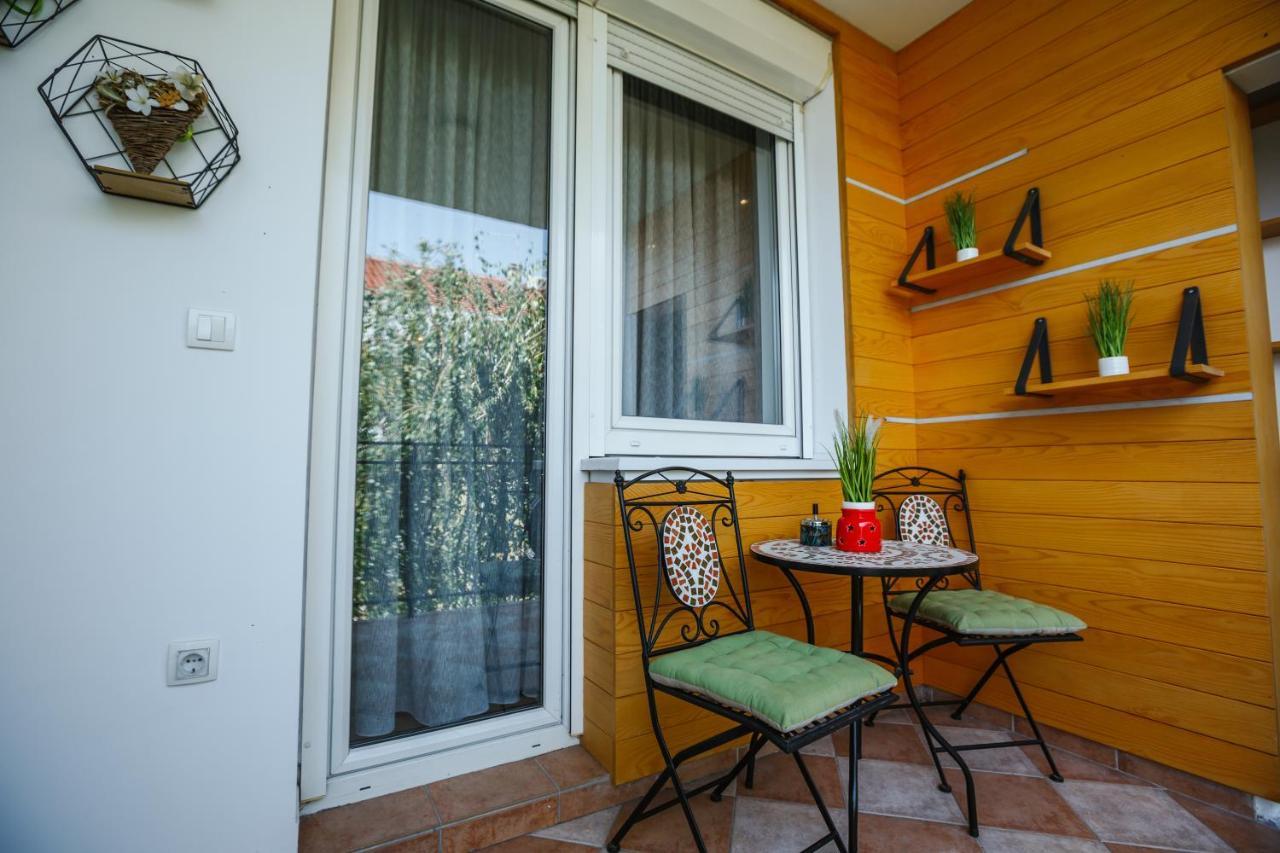 Green Duplex Novi Sad Bagian luar foto